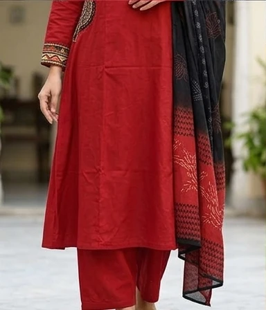 Gurjari print and applique work neck yoke with dupatta